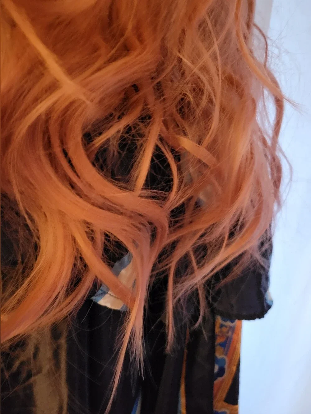 Balayage Synthetic Long Wavy Pink Ombre Women's Wig with Bangs